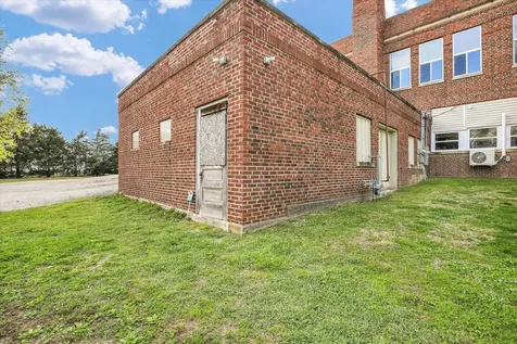 325 West South 3rd Street Deland IL 61839