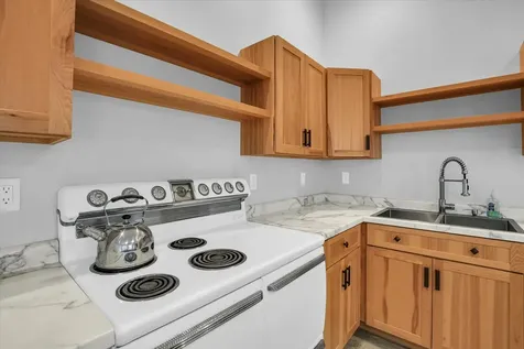 325 West South 3rd Street Deland IL 61839