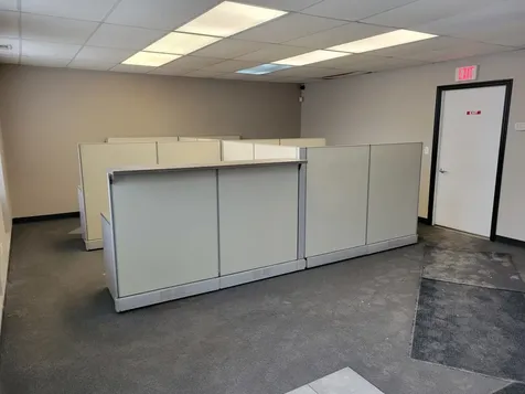 4175 Grove Avenue Gurnee IL 60031