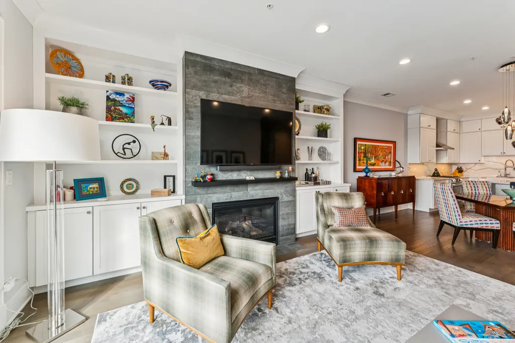5748 North Hermitage Avenue Chicago IL 60660