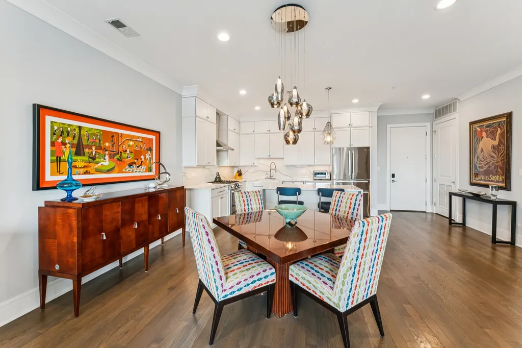 5748 North Hermitage Avenue Chicago IL 60660