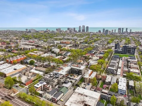 5748 North Hermitage Avenue Chicago IL 60660