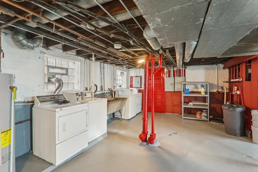 1226 West 77th Street Chicago IL 60620