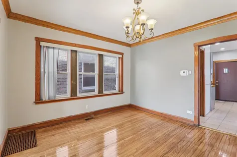 1226 West 77th Street Chicago IL 60620