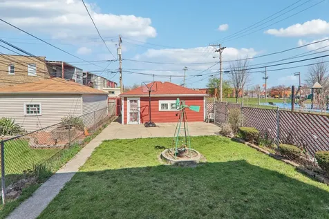 1226 West 77th Street Chicago IL 60620