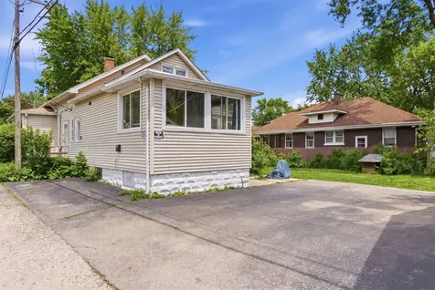 806 Richmond Street Joliet IL 60435