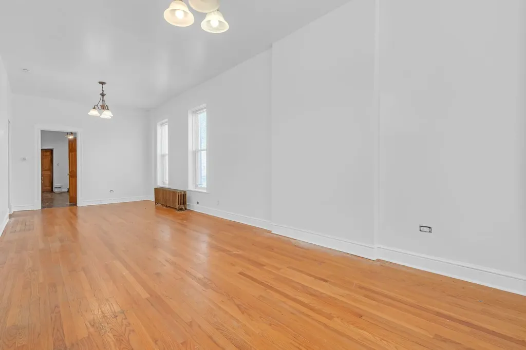 856 North Lawndale Avenue Chicago IL 60651