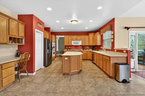 420 Blue Heron Circle Bartlett IL 60103