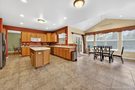 420 Blue Heron Circle Bartlett IL 60103