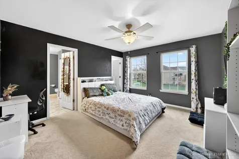 420 Blue Heron Circle Bartlett IL 60103