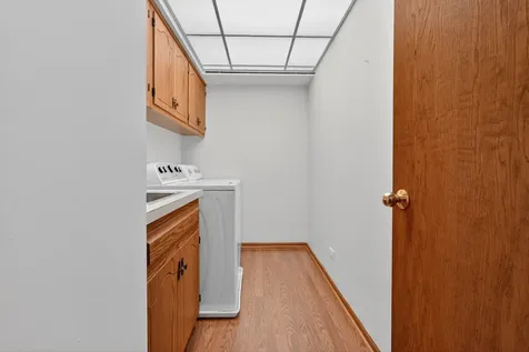 1454 Ashland Avenue Des Plaines IL 60016