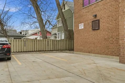 1454 Ashland Avenue Des Plaines IL 60016