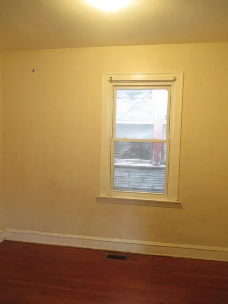 3025 East 80th Place Chicago IL 60617