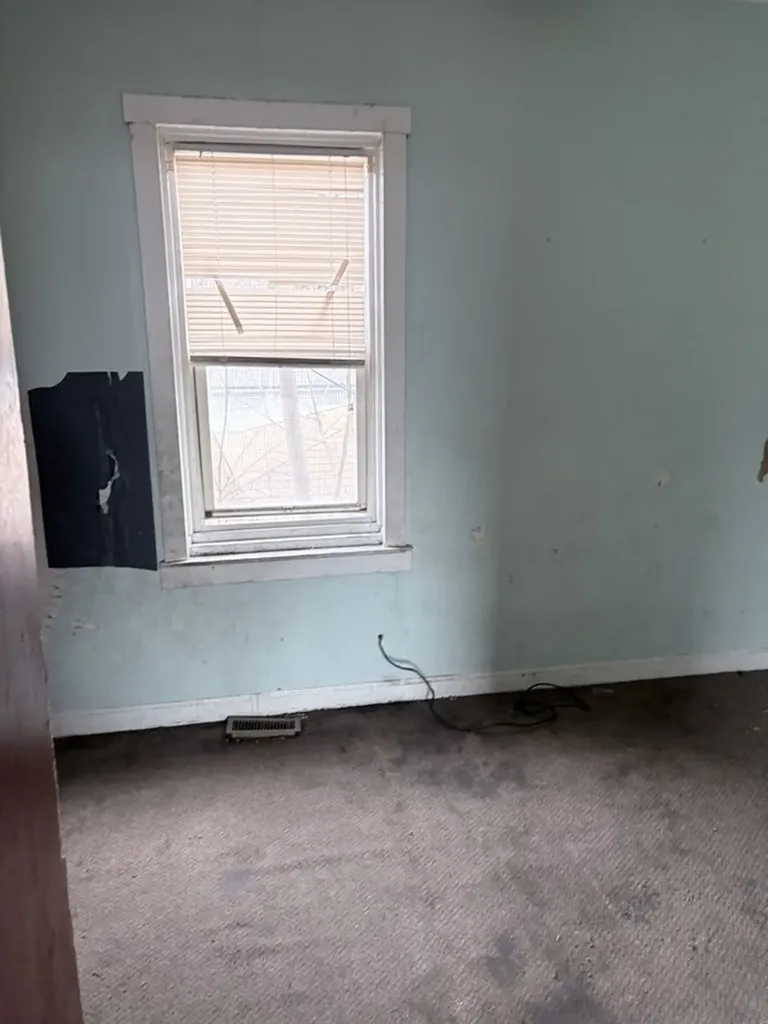 3025 East 80th Place Chicago IL 60617