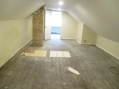 3025 East 80th Place Chicago IL 60617