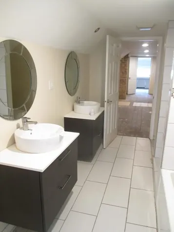 3025 East 80th Place Chicago IL 60617