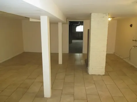 3025 East 80th Place Chicago IL 60617