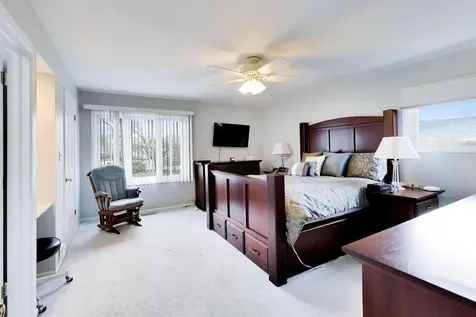 6643 Davis Street Morton Grove IL 60053