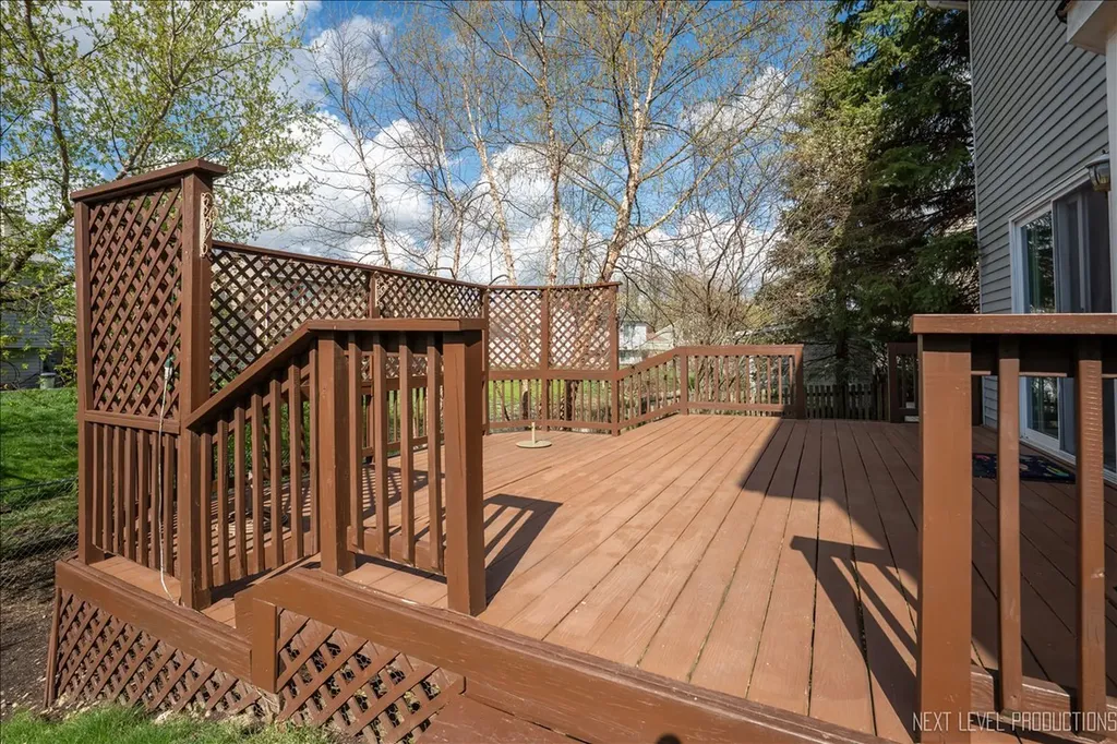 1227 Windemere Avenue Naperville IL 60564
