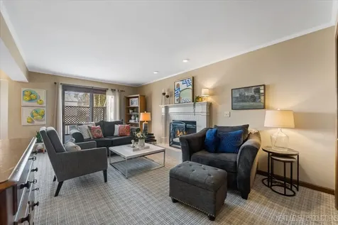 1227 Windemere Avenue Naperville IL 60564