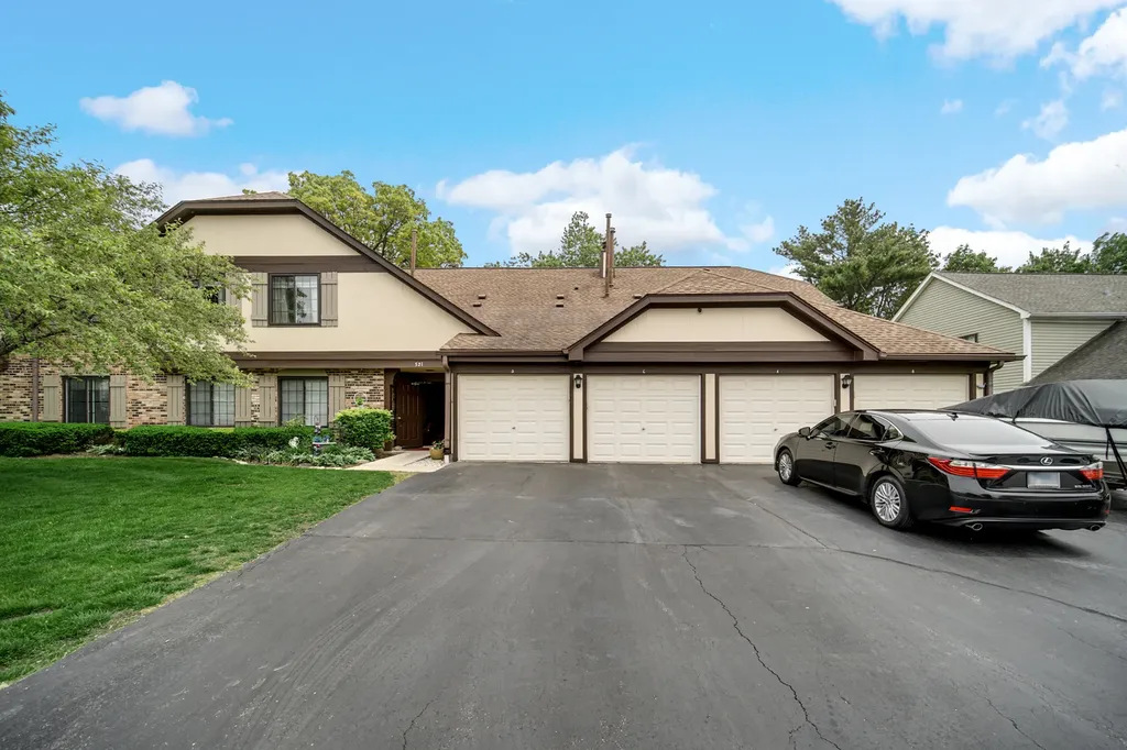 521 Cumberland Trail Roselle IL 60172