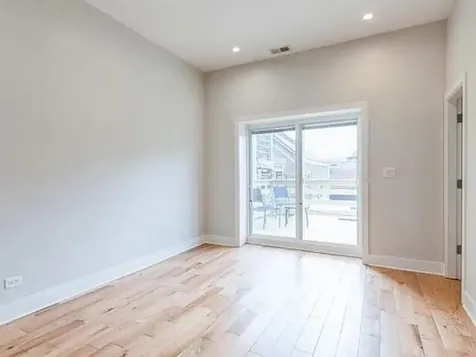 2370 North Elston Court Chicago IL 60614