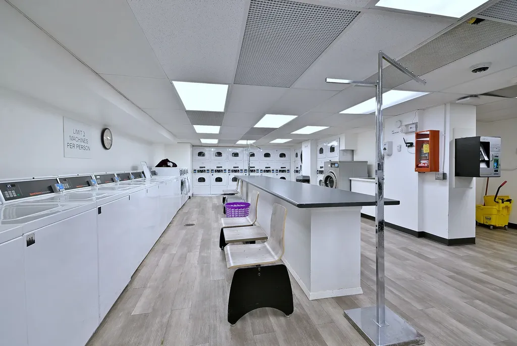 4250 North Marine Drive Chicago IL 60613