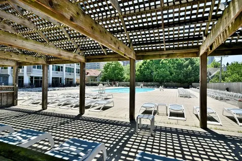 4250 North Marine Drive Chicago IL 60613