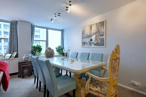 4250 North Marine Drive Chicago IL 60613