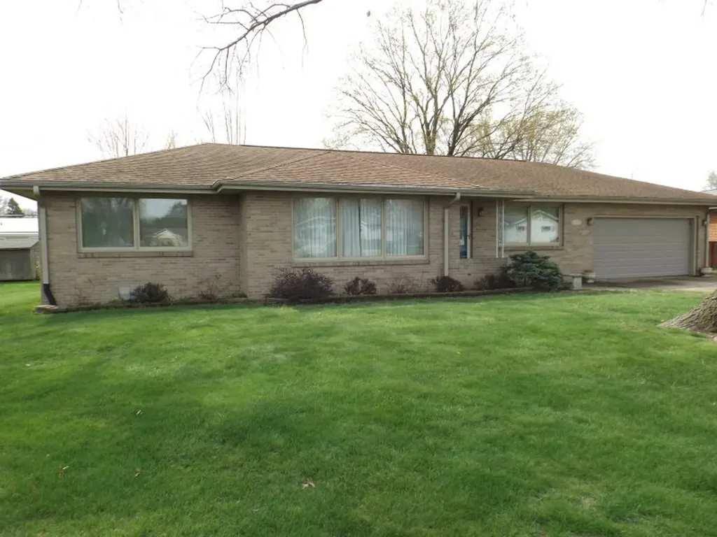 1006 Selmi Lane Rock Falls IL 61071