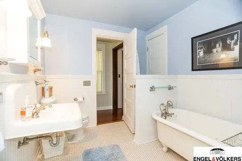 1228 Forest Avenue Evanston IL 60202
