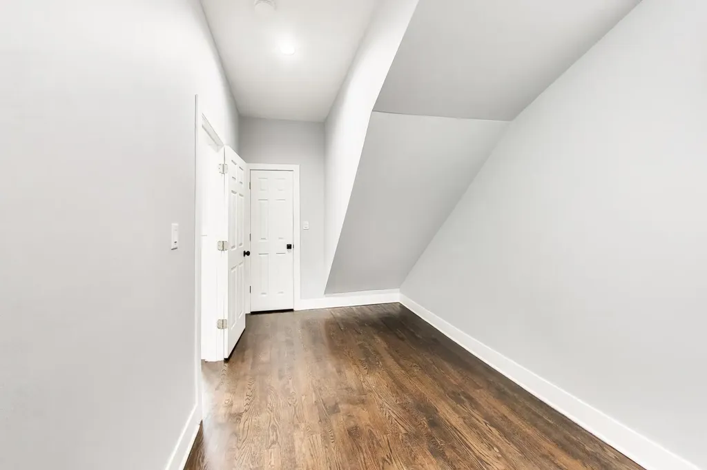 4318 West Cullerton Street Chicago IL 60623