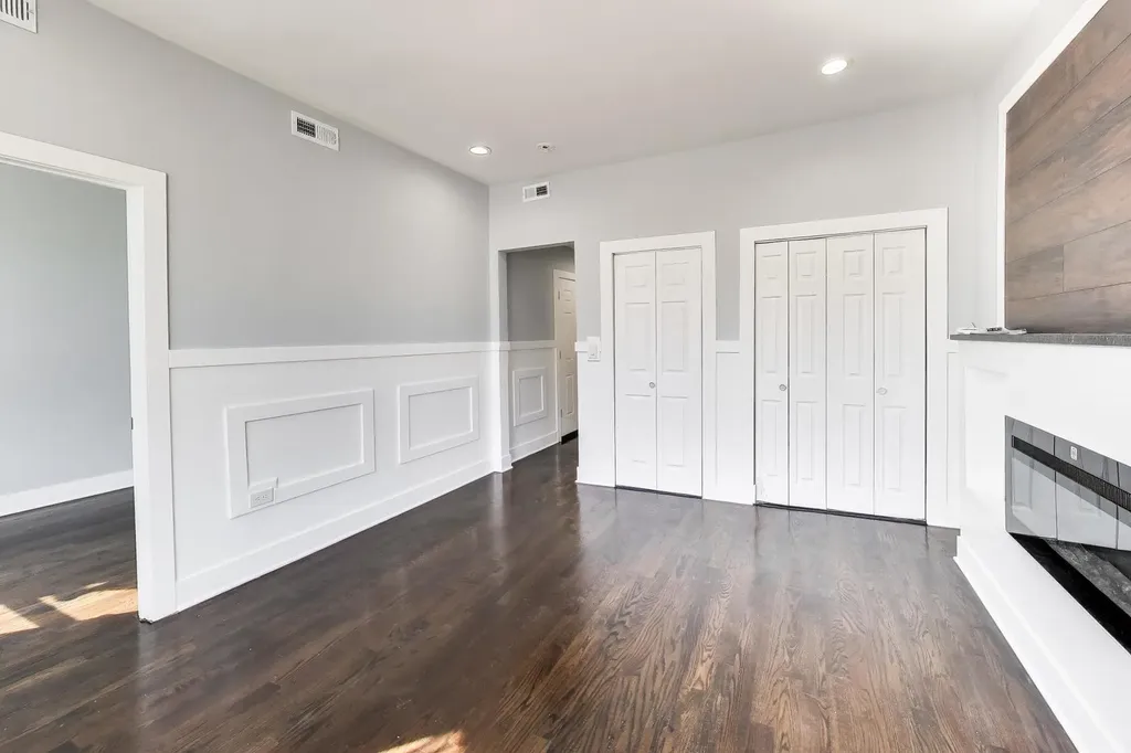 4318 West Cullerton Street Chicago IL 60623