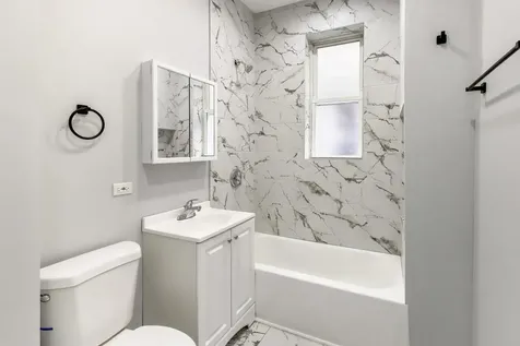 4318 West Cullerton Street Chicago IL 60623