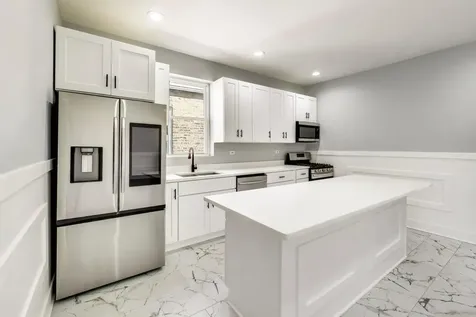 4318 West Cullerton Street Chicago IL 60623