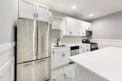 4318 West Cullerton Street Chicago IL 60623