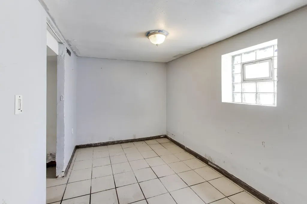 1649 North Latrobe Avenue Chicago IL 60639