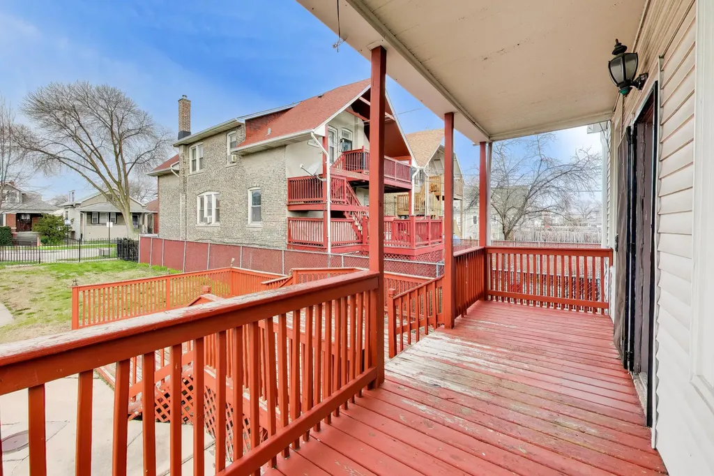 1649 North Latrobe Avenue Chicago IL 60639