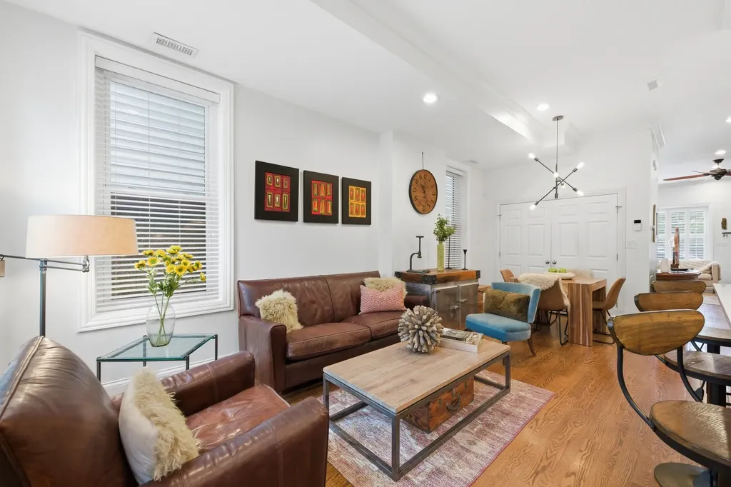 1610 West Ohio Street Chicago IL 60622