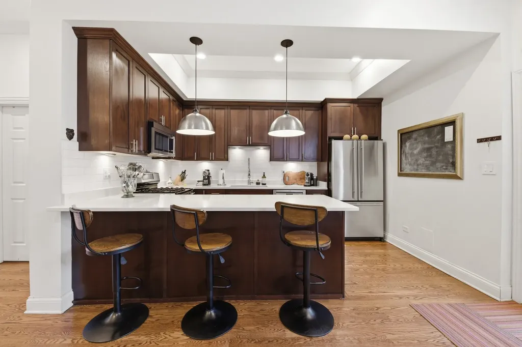 1610 West Ohio Street Chicago IL 60622