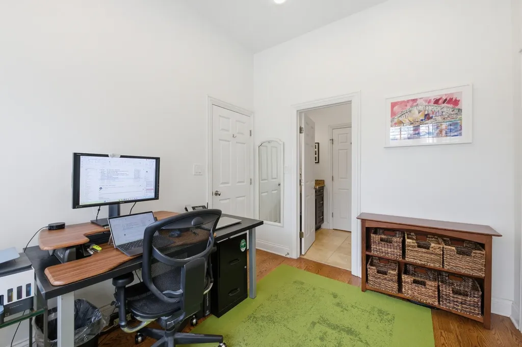 1610 West Ohio Street Chicago IL 60622