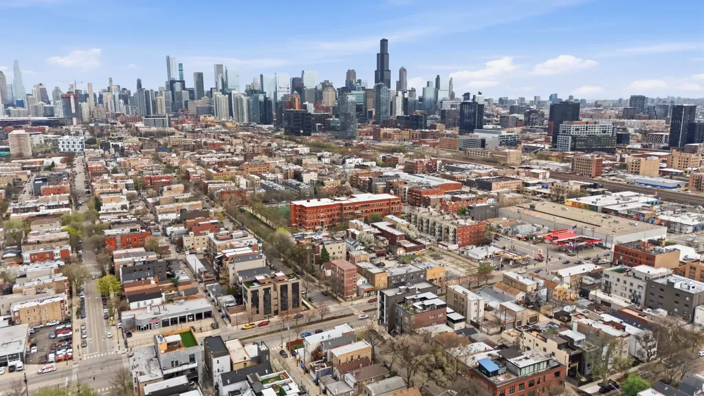 1610 West Ohio Street Chicago IL 60622