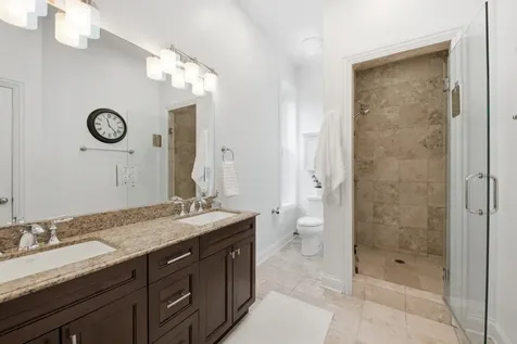 1610 West Ohio Street Chicago IL 60622