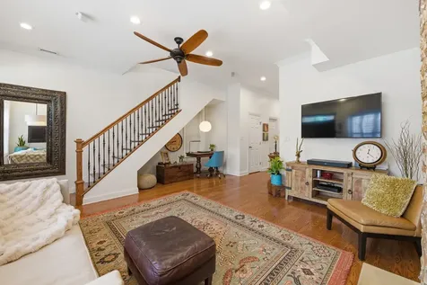 1610 West Ohio Street Chicago IL 60622