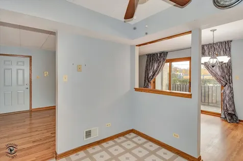 10538 Central Avenue Chicago Ridge IL 60415