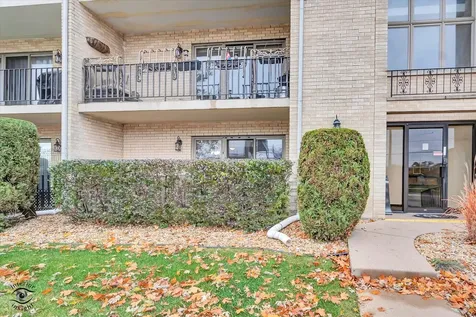 10538 Central Avenue Chicago Ridge IL 60415