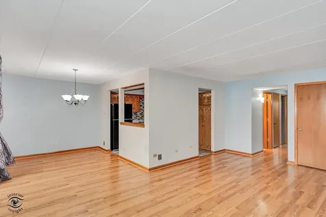 10538 Central Avenue Chicago Ridge IL 60415