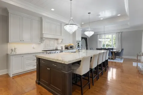 39W364 Longmeadow Lane St. Charles IL 60175