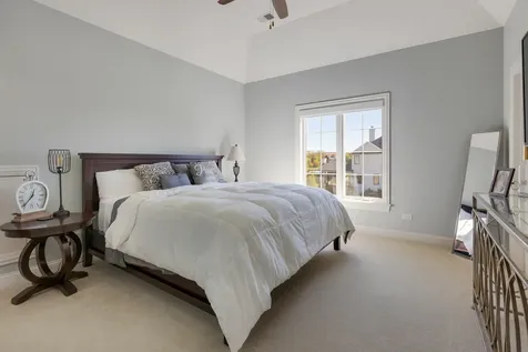 39W364 Longmeadow Lane St. Charles IL 60175