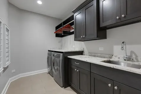 39W364 Longmeadow Lane St. Charles IL 60175